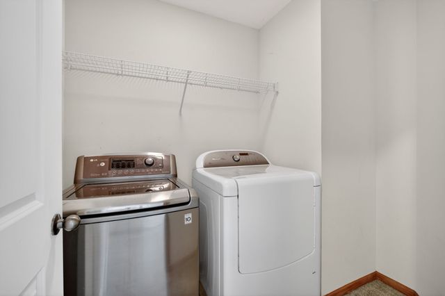 15218 Greenbelt Drive, Urbandale, IA 50323