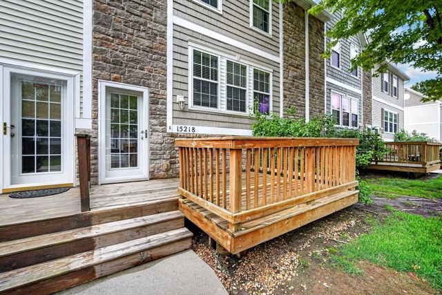 15218 Greenbelt Drive, Urbandale, IA 50323