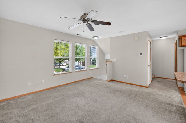 15218 Greenbelt Drive, Urbandale, IA 50323