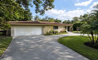 6861 SW 69th Terrace, South Miami, FL 33143