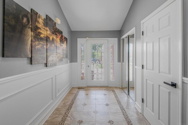 21895 Preserve Court, Macomb Twp, MI 48042