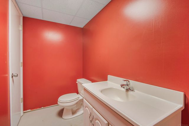 21895 Preserve Court, Macomb Twp, MI 48042