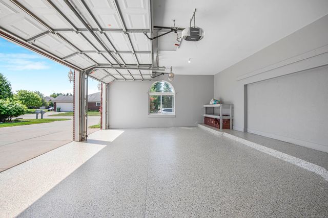 21895 Preserve Court, Macomb Twp, MI 48042