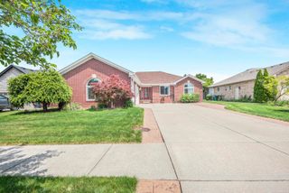 21895 Preserve Court, Macomb Twp, MI 48042