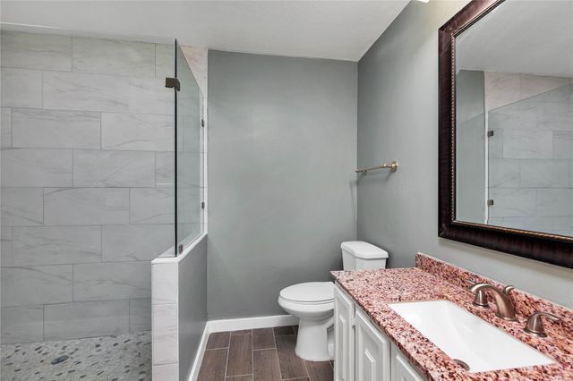 3607 Las Colinas DR B, Austin, TX 78731