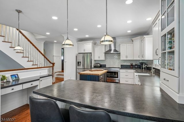74 Anderson Hill Rd, Bernardsville Boro, NJ 07924