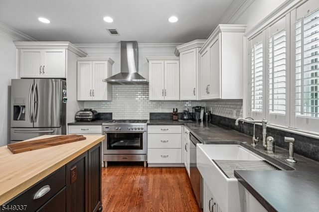74 Anderson Hill Rd, Bernardsville Boro, NJ 07924