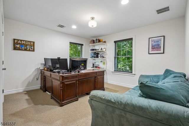 74 Anderson Hill Rd, Bernardsville Boro, NJ 07924