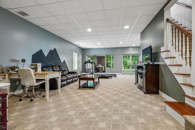 74 Anderson Hill Rd, Bernardsville Boro, NJ 07924