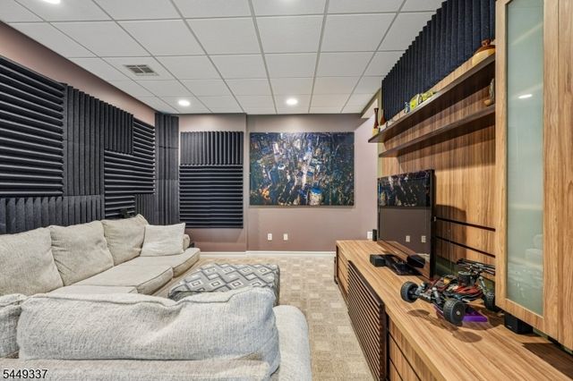 74 Anderson Hill Rd, Bernardsville Boro, NJ 07924