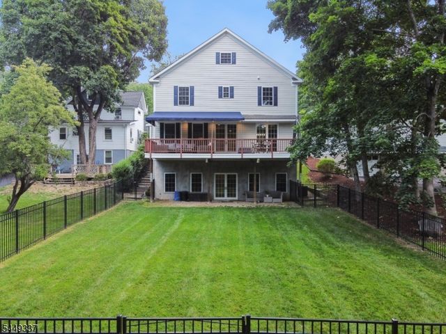74 Anderson Hill Rd, Bernardsville Boro, NJ 07924