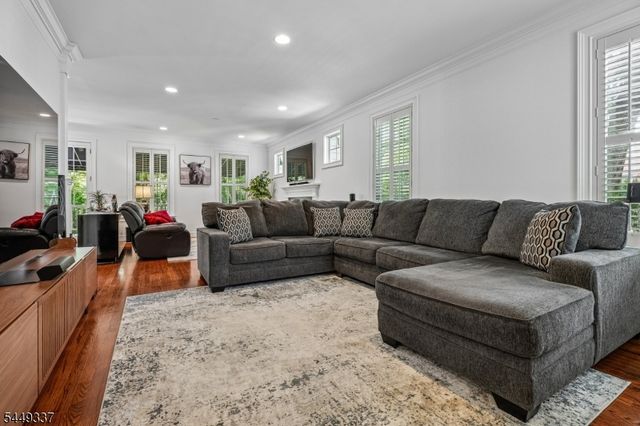74 Anderson Hill Rd, Bernardsville Boro, NJ 07924