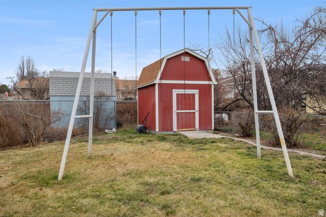 4064 W AQUARIUS CIR, Salt Lake City, UT 84118