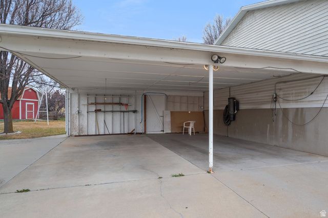 4064 W AQUARIUS CIR, Salt Lake City, UT 84118