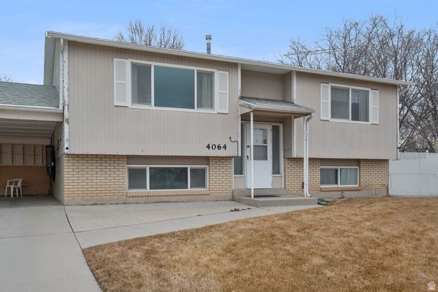 4064 W AQUARIUS CIR, Salt Lake City, UT 84118