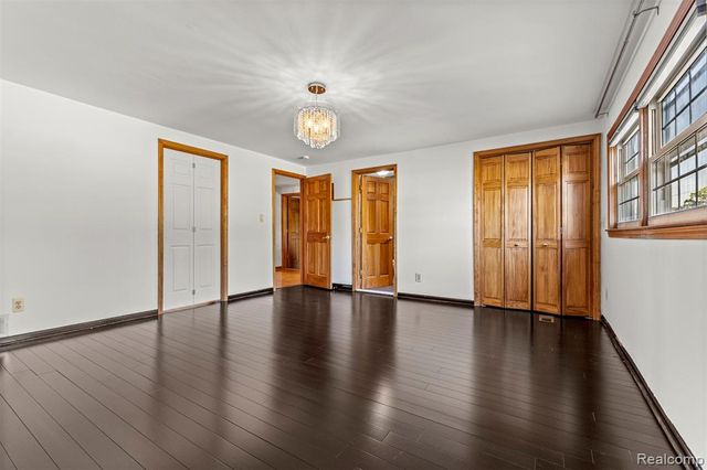 411 S Lafayette Street, Dearborn, MI 48124
