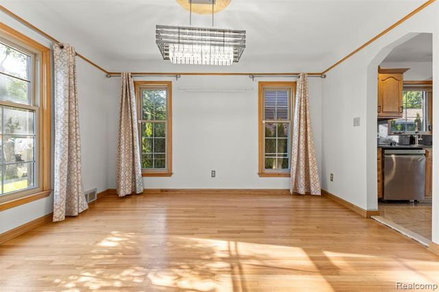 411 S Lafayette Street, Dearborn, MI 48124