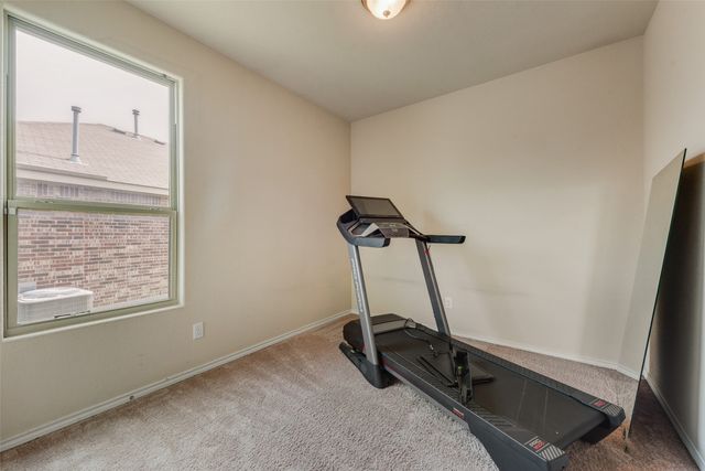 1733 Falling Star Drive, Fort Worth, TX 76052