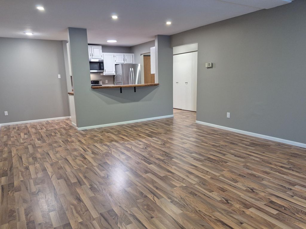 4625 Minnetonka Boulevard 205, Saint Louis Park, MN 55416 — photo 3