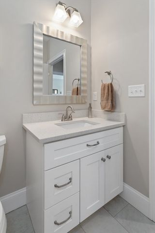 441 Essex Street 302, Swampscott, MA 01907