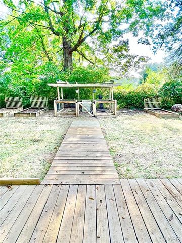 609 West Columbia Street, Farmington, MO 63640
