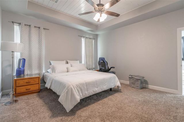 11216 SW 42nd Court, Mustang, OK 73064