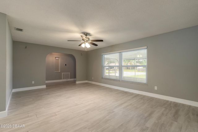 2509 Milton Avenue, New Smyrna Beach, FL 32168