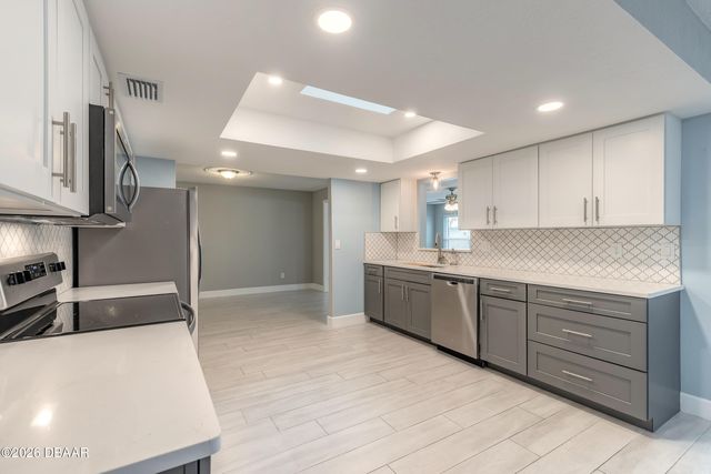 2509 Milton Avenue, New Smyrna Beach, FL 32168