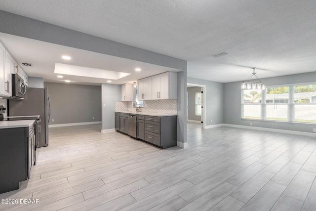 2509 Milton Avenue, New Smyrna Beach, FL 32168