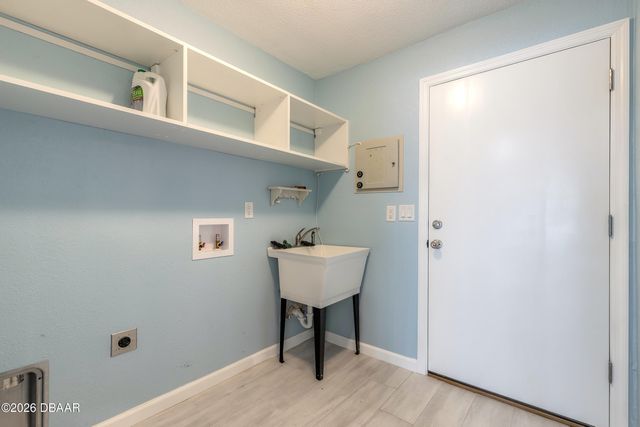 2509 Milton Avenue, New Smyrna Beach, FL 32168