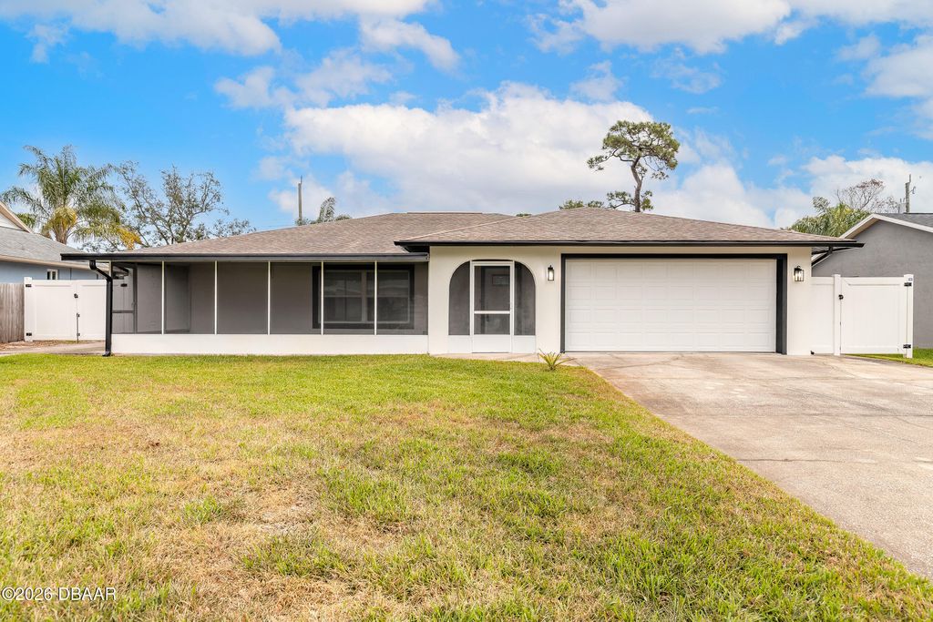 2509 Milton Avenue, New Smyrna Beach, FL 32168