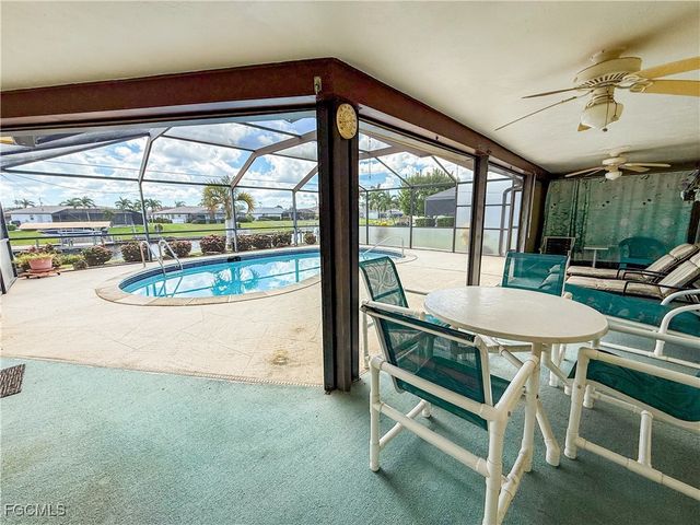 1136 SE 32nd ST, Cape Coral, FL 33904