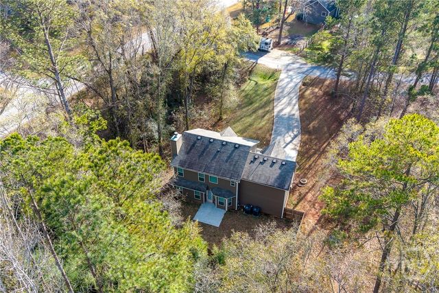 235 First Street, Statham, GA 30666