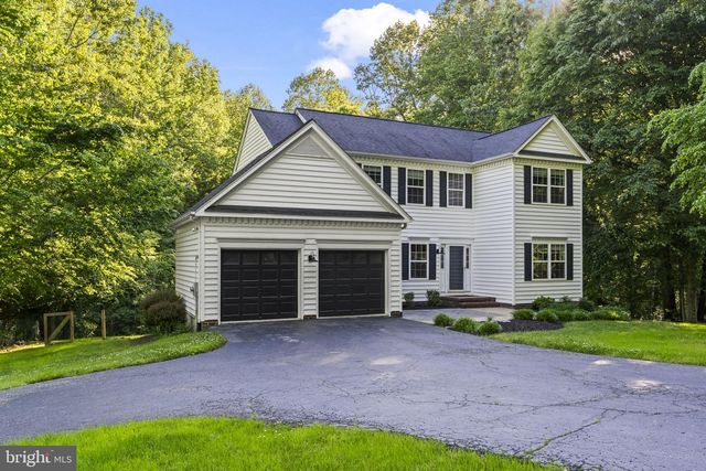 210 WALNUT CREEK RD, Huntingtown, MD 20639