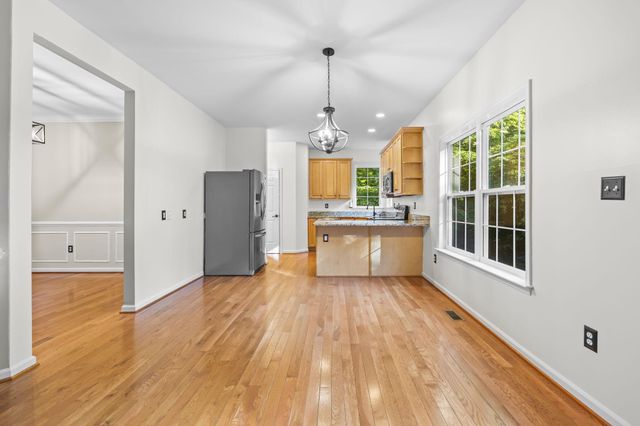 210 WALNUT CREEK RD, Huntingtown, MD 20639