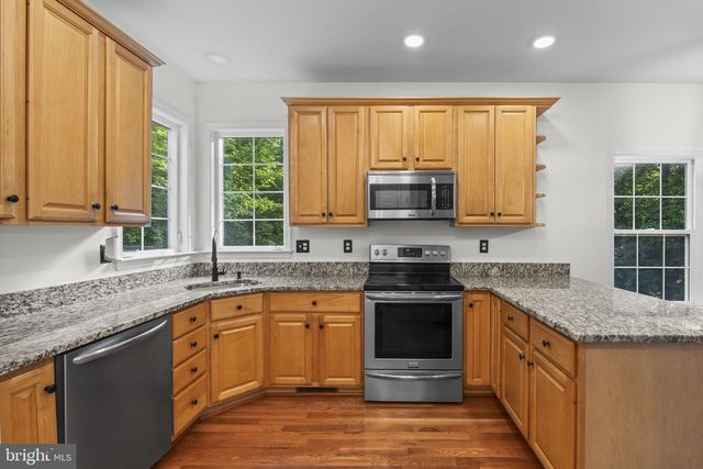 210 WALNUT CREEK RD, Huntingtown, MD 20639