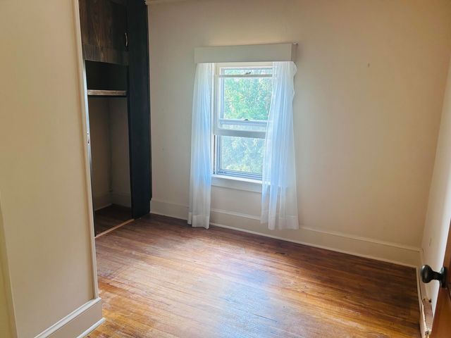 14 North Bend Street, Peru, NY 12972