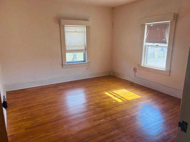 14 North Bend Street, Peru, NY 12972