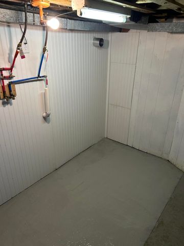 14 North Bend Street, Peru, NY 12972