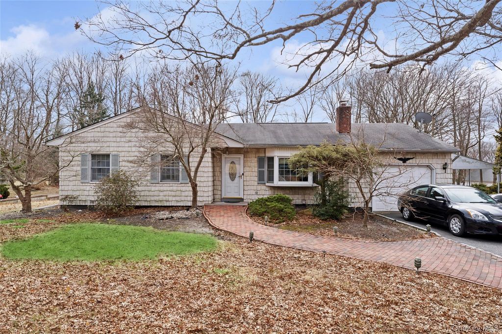 1462 Motor Parkway, Islandia, NY 11749