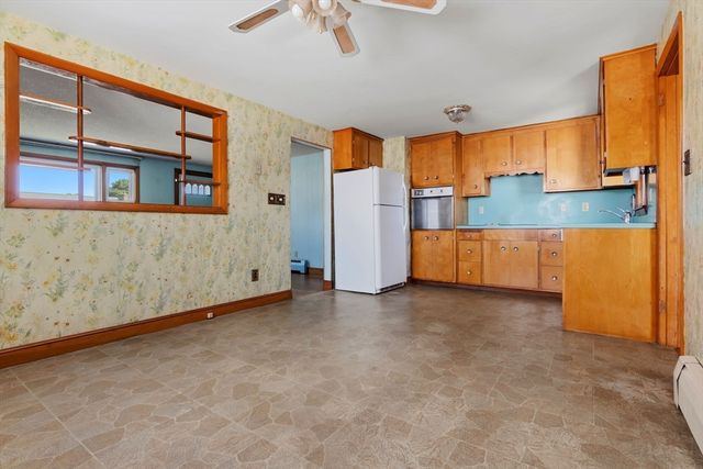 15 Carol Ann Rd, Peabody, MA 01960