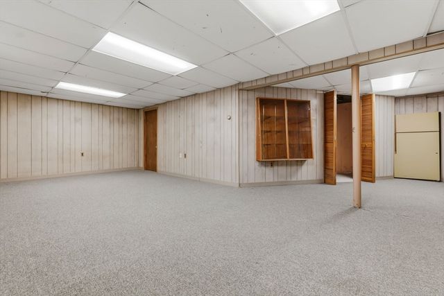 15 Carol Ann Rd, Peabody, MA 01960