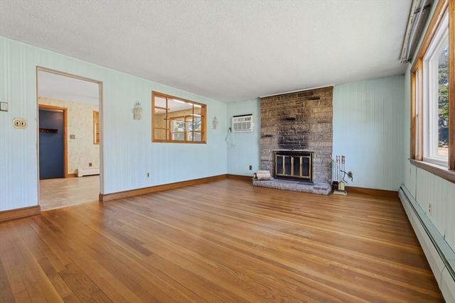 15 Carol Ann Rd, Peabody, MA 01960