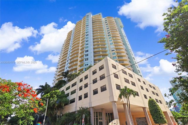 2475 Brickell Ave 704, Miami, FL 33129