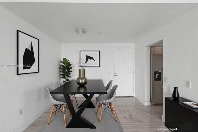 2475 Brickell Ave 704, Miami, FL 33129