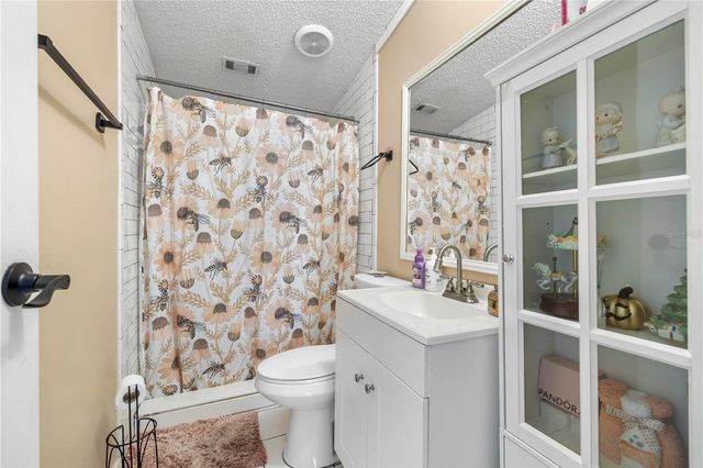 4332 UPPER MEADOW ROAD, Mulberry, FL 33860