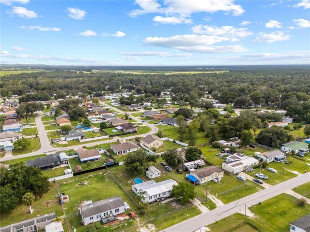 4332 UPPER MEADOW ROAD, Mulberry, FL 33860