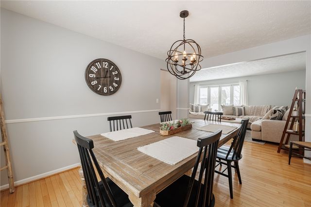 36 Craftwood Lane, Greece, NY 14468