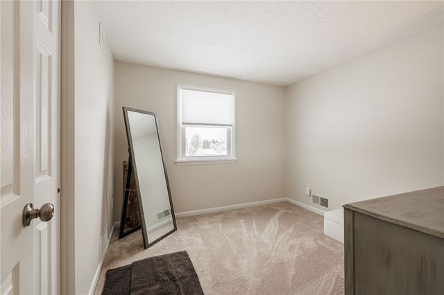 36 Craftwood Lane, Greece, NY 14468