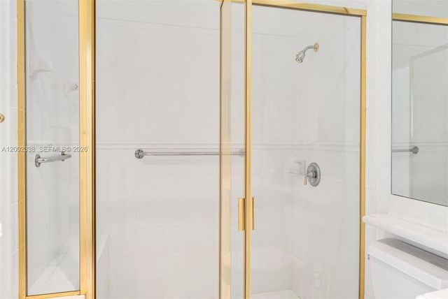 6914 NW 113th Pl, Doral, FL 33178